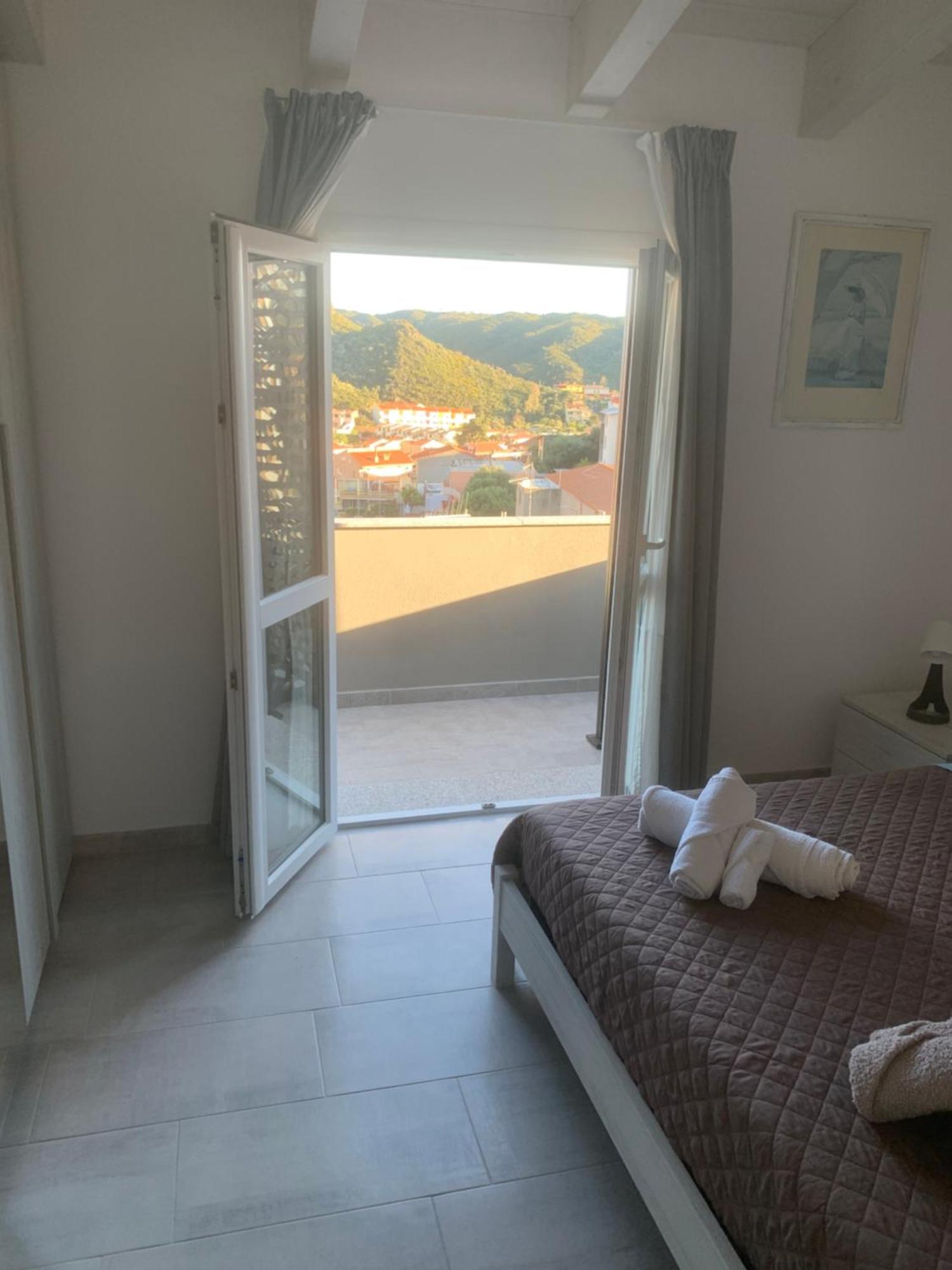 Luciano Apartment